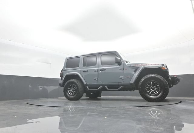 Used 2025 Jeep Wrangler Unlimited Rubicon AWD/4WD image 33