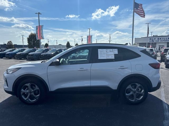 Certified 2026 Ford Escape ST-Line AWD/4WD image 10