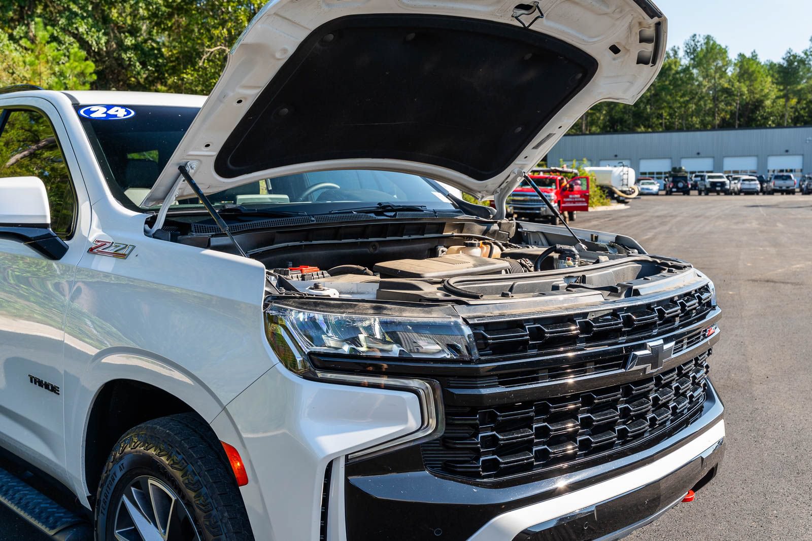Used 2024 Chevrolet Tahoe Z71 AWD/4WD image 24