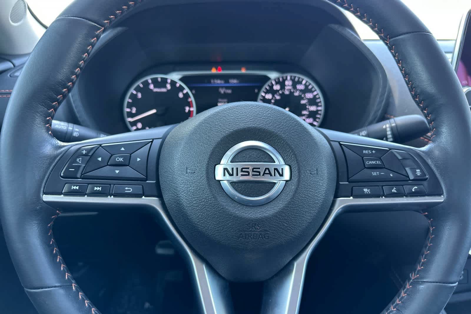Used 2023 Nissan Sentra SR w/ SR Premium Package FWD image 23