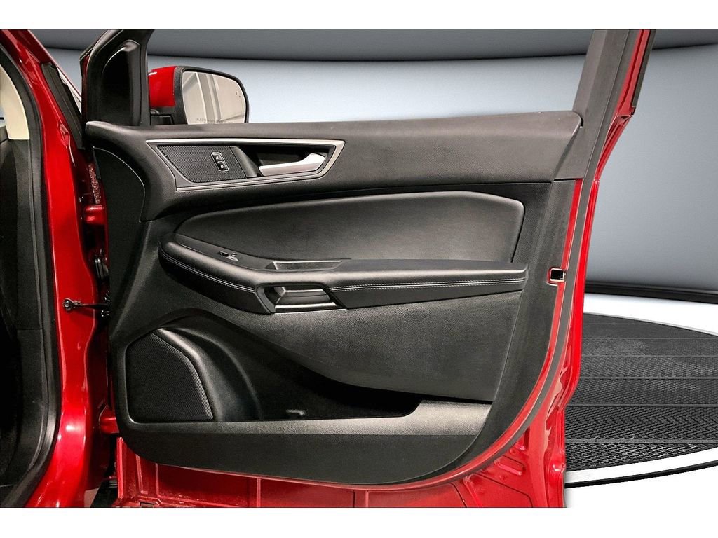 Certified 2022 Ford Edge SEL w/ Convenience Package image 26
