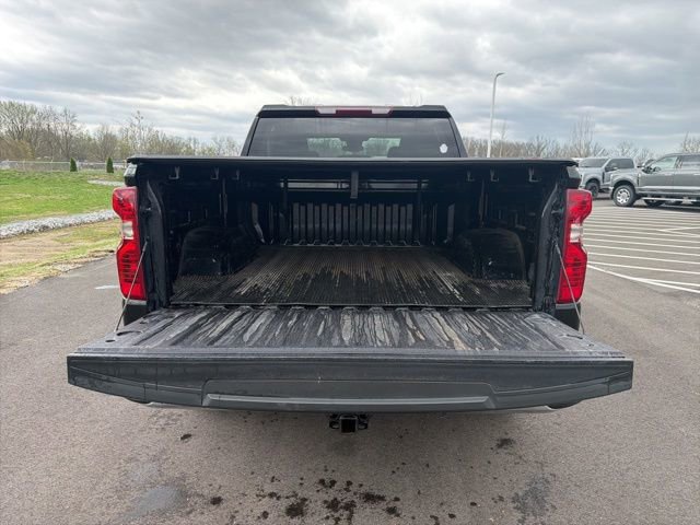 Used 2022 Chevrolet Silverado 1500 LT AWD/4WD image 11