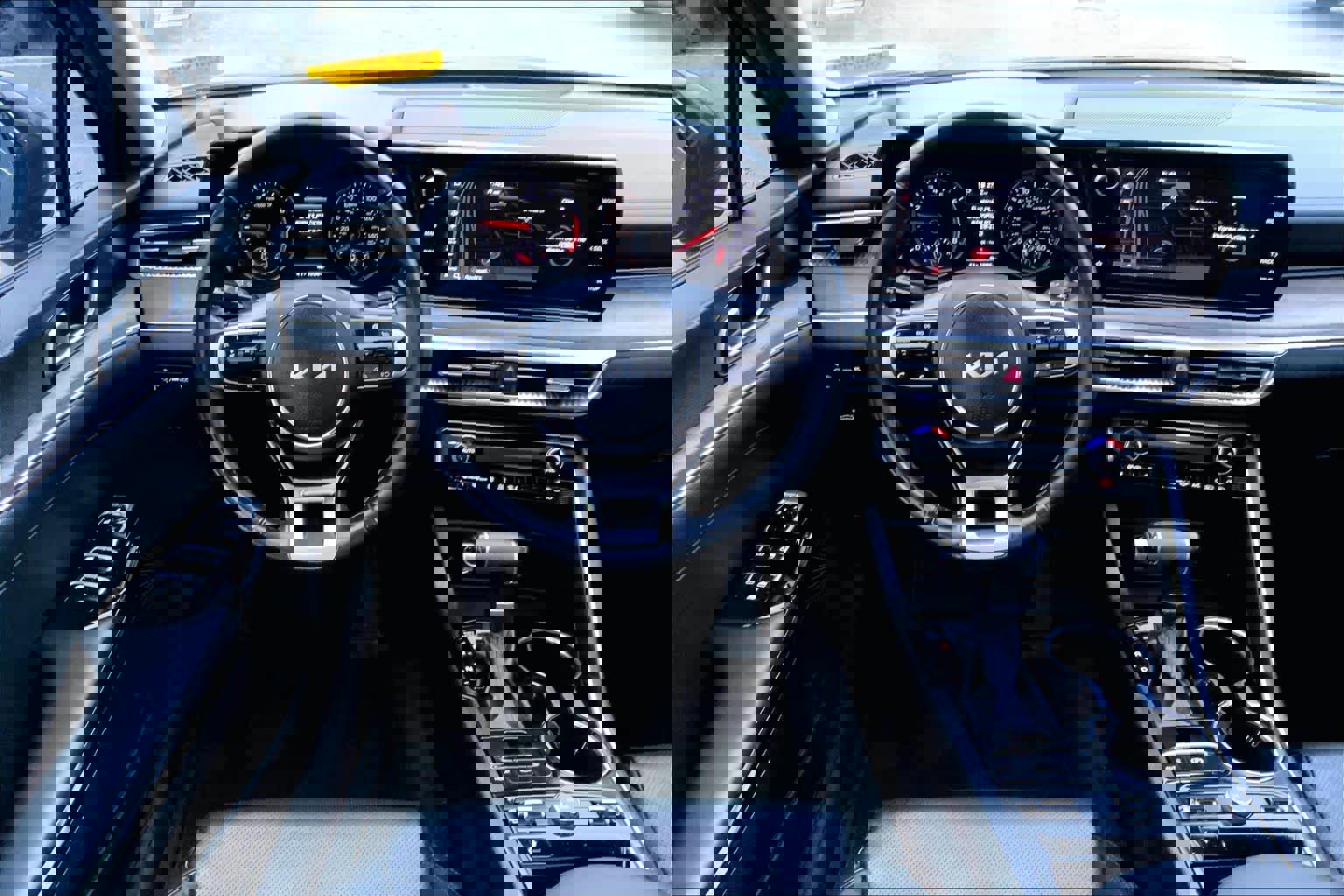 Used 2024 Kia K5 EX image 5