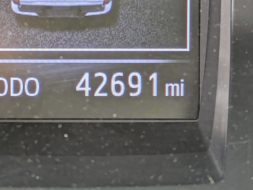 Used 2022 Toyota Tacoma SR RWD image 24