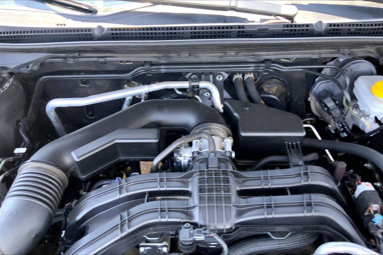 Used 2023 Subaru Outback Limited AWD/4WD image 32