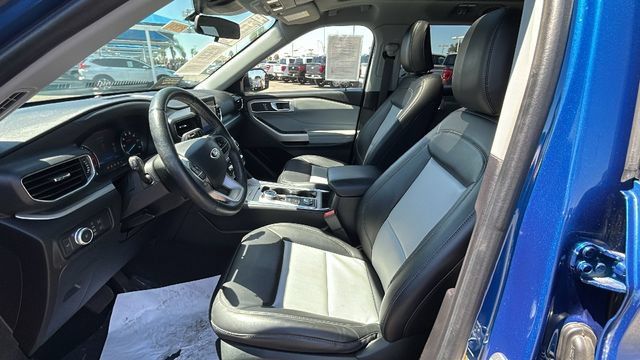 Certified 2022 Ford Explorer XLT w/ Equipment Group 202A AWD/4WD image 19