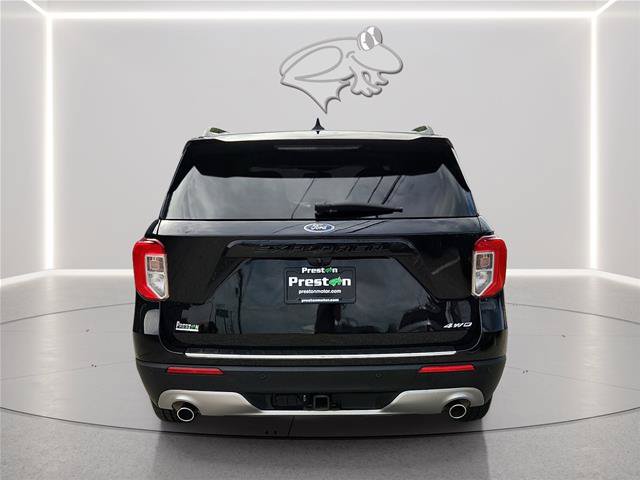 Certified 2022 Ford Explorer Limited w/ Limited Technology Package AWD/4WD image 4