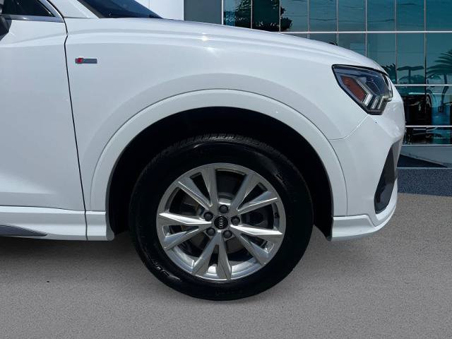 Used 2024 Audi Q3 2.0T Premium AWD/4WD image 9