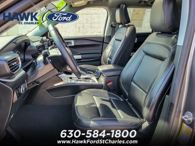 Certified 2023 Ford Explorer XLT w/ Equipment Group 202A AWD/4WD image 8