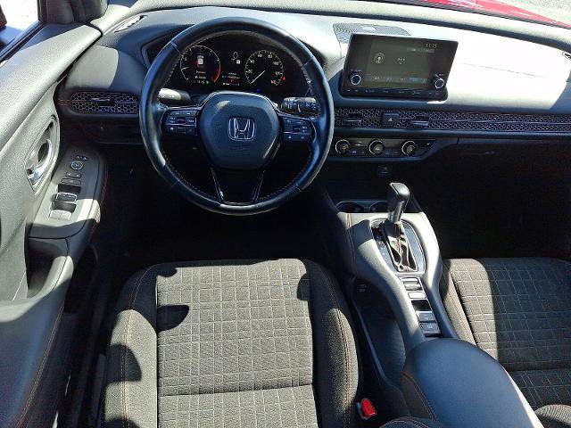 Used 2025 Honda HR-V Sport image 11