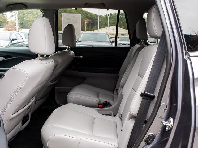 Used 2020 Honda Pilot Touring image 16