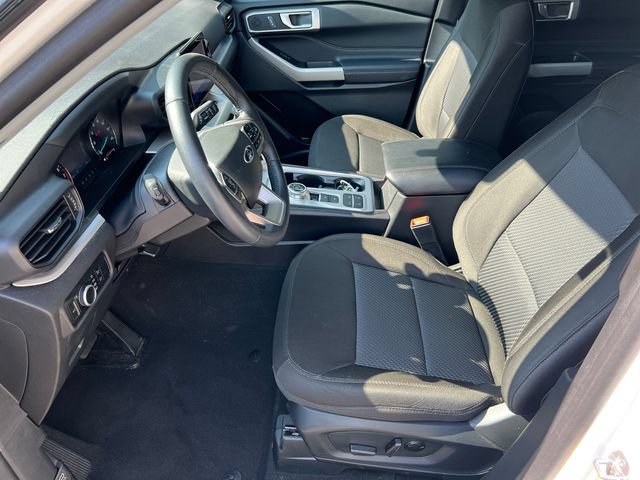 Certified 2023 Ford Explorer XLT RWD image 12