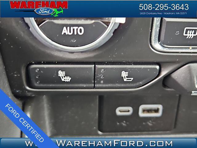 Used 2023 Chevrolet Tahoe Z71 w/ Luxury Package AWD/4WD image 17