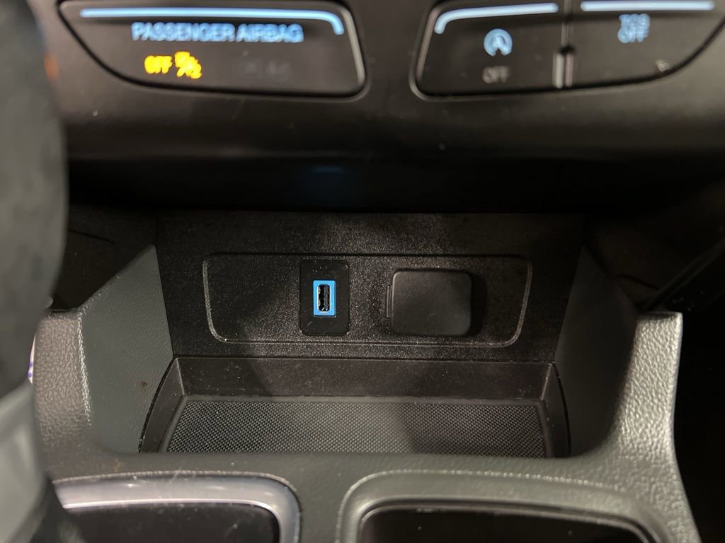 Certified 2017 Ford Escape Titanium image 14