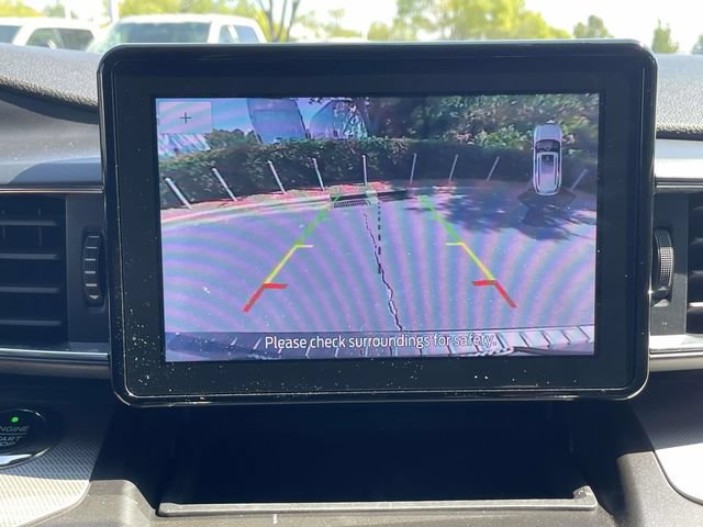Certified 2020 Ford Explorer XLT w/ Equipment Group 202A AWD/4WD image 20