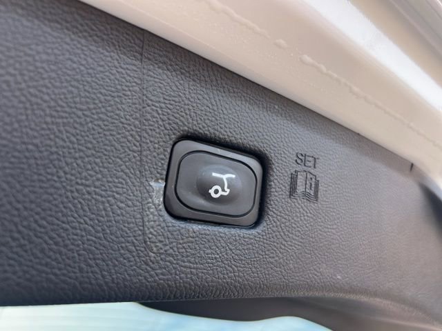 Certified 2024 Ford Edge ST-Line image 24