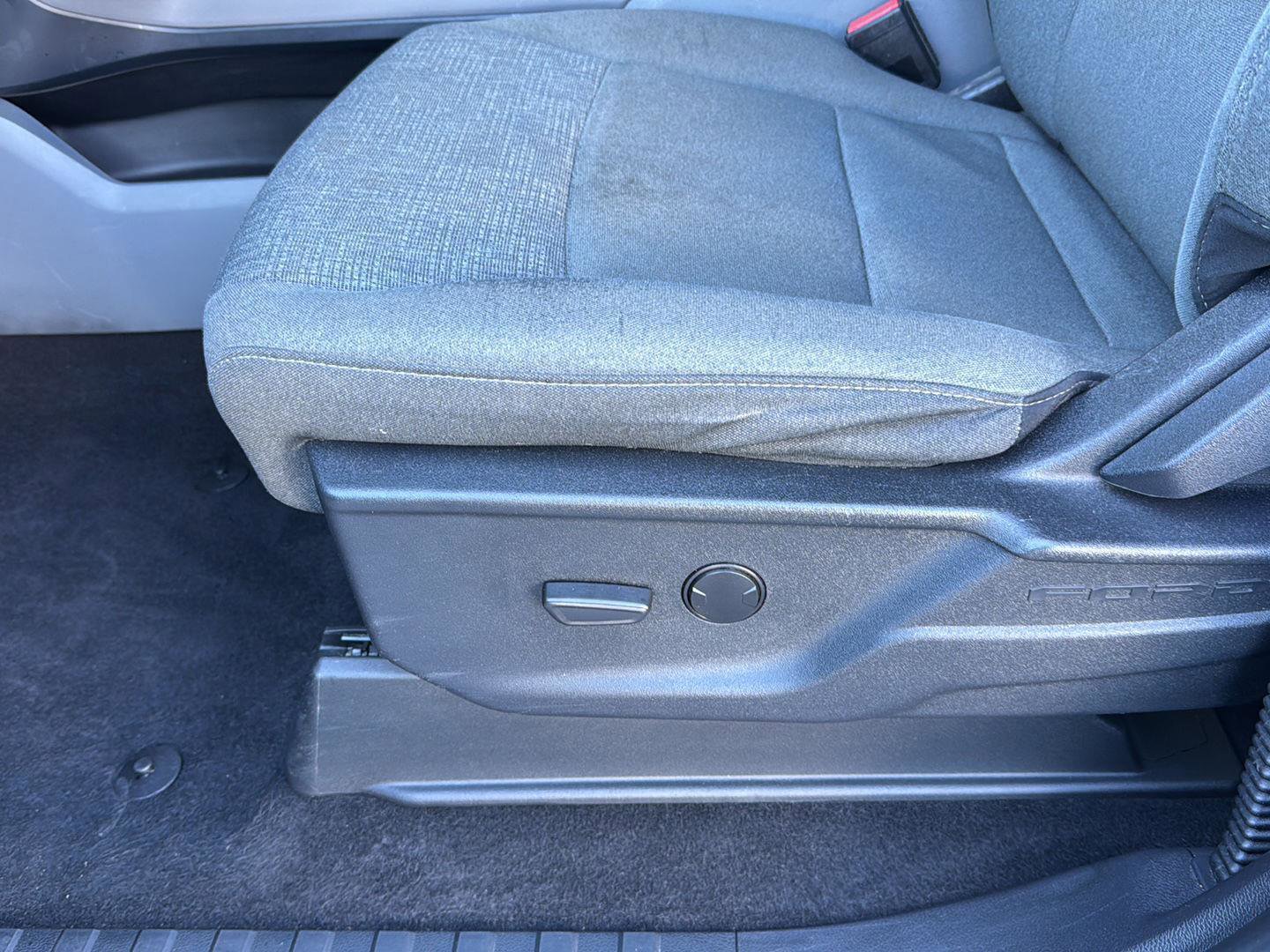 Certified 2024 Ford F150 XLT w/ Mobile Office Package image 27