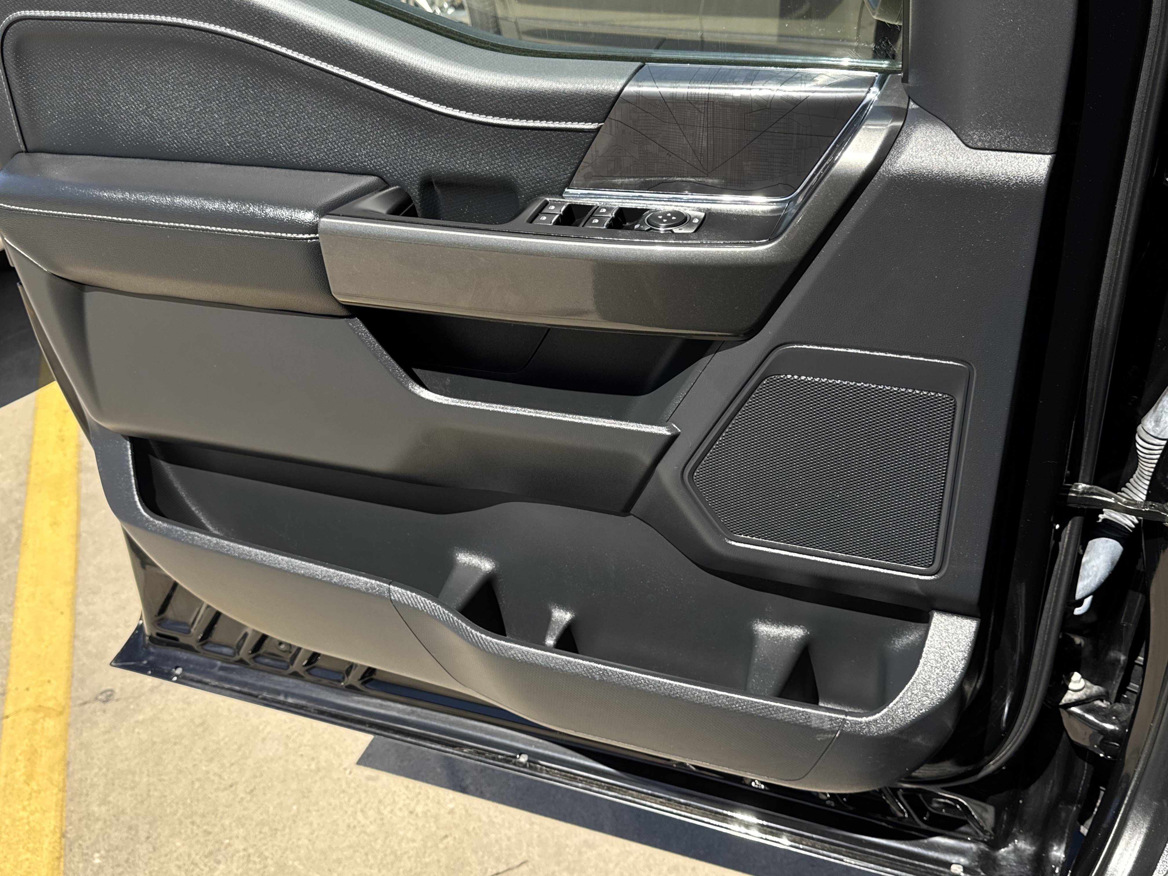 Certified 2023 Ford F150 XLT w/ Equipment Group 302A High image 27