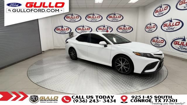 Used 2024 Toyota Camry SE FWD image 8