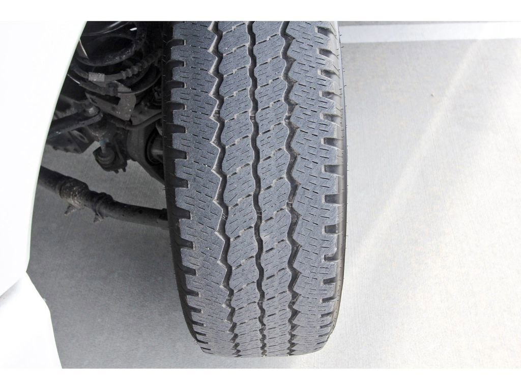 Certified 2024 Ford F250 Lariat w/ Sport Appearance Package image 28