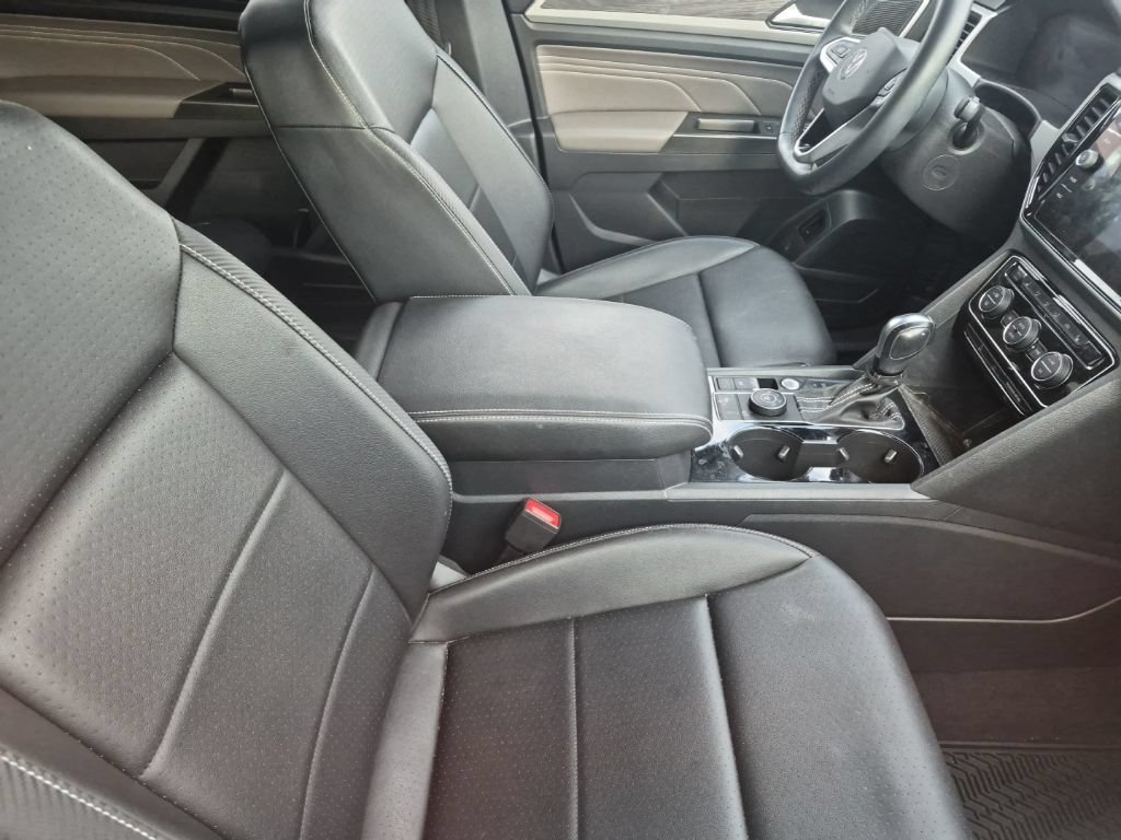 Used 2022 Volkswagen Atlas Cross Sport SE AWD/4WD image 27