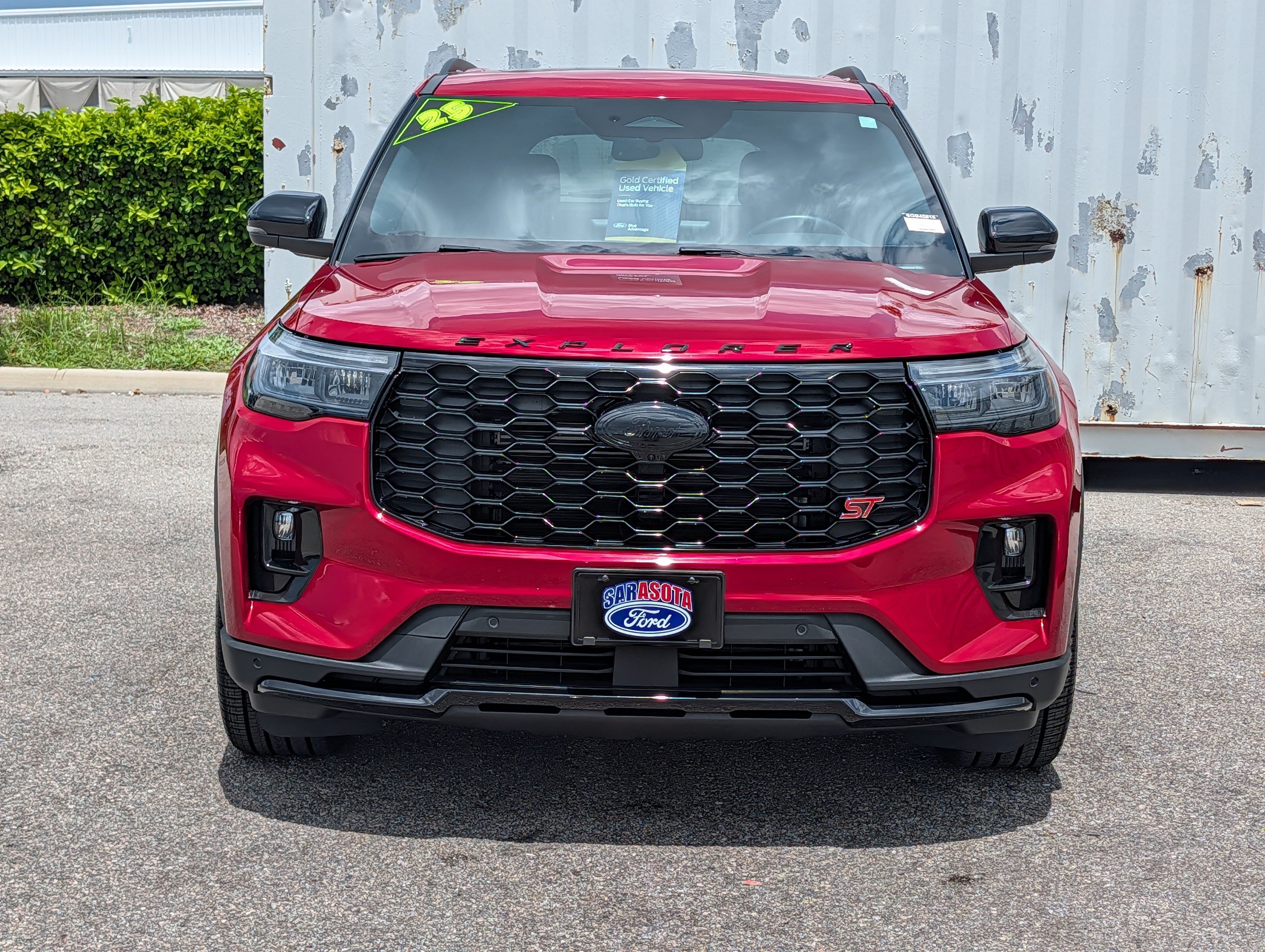 Certified 2025 Ford Explorer ST w/ Sun And Sound Package AWD/4WD image 9