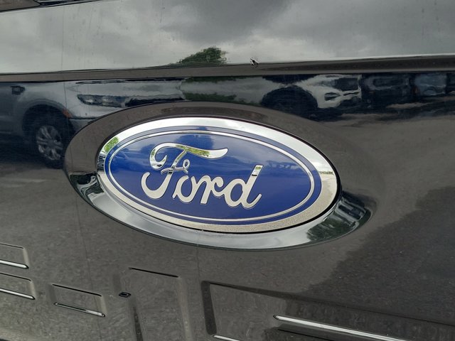 Certified 2023 Ford F150 XLT w/ Equipment Group 302A High image 10