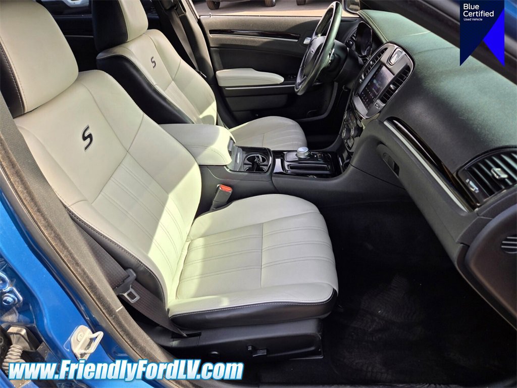 Used 2020 Chrysler 300 S w/ 300S Premium Group image 16