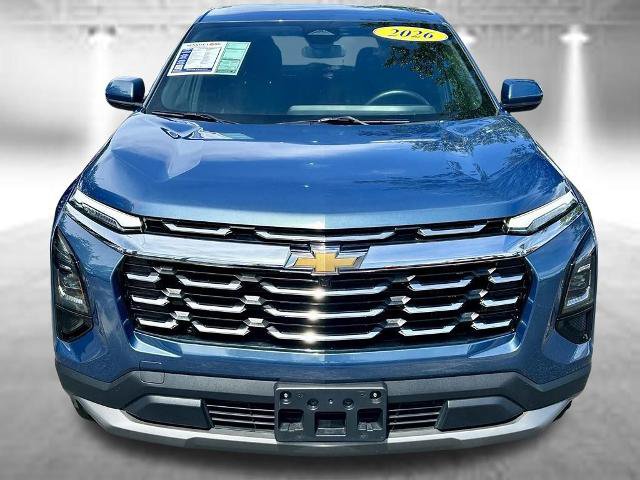 Used 2026 Chevrolet Equinox LT FWD image 2