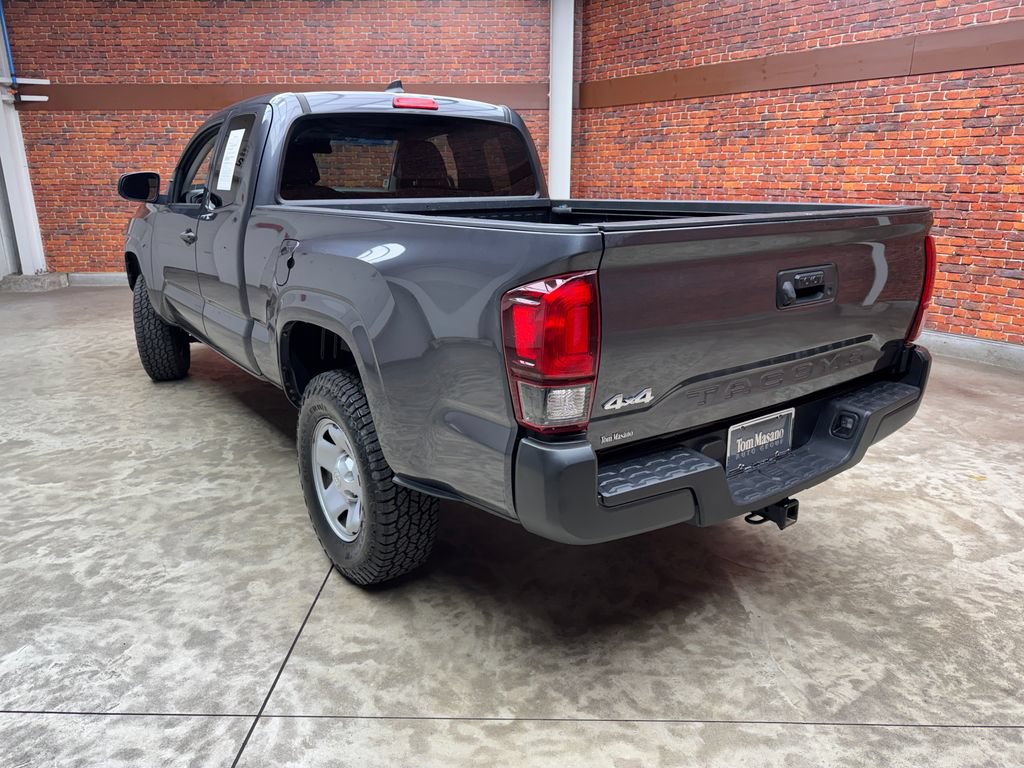 Used 2021 Toyota Tacoma SR AWD/4WD image 2