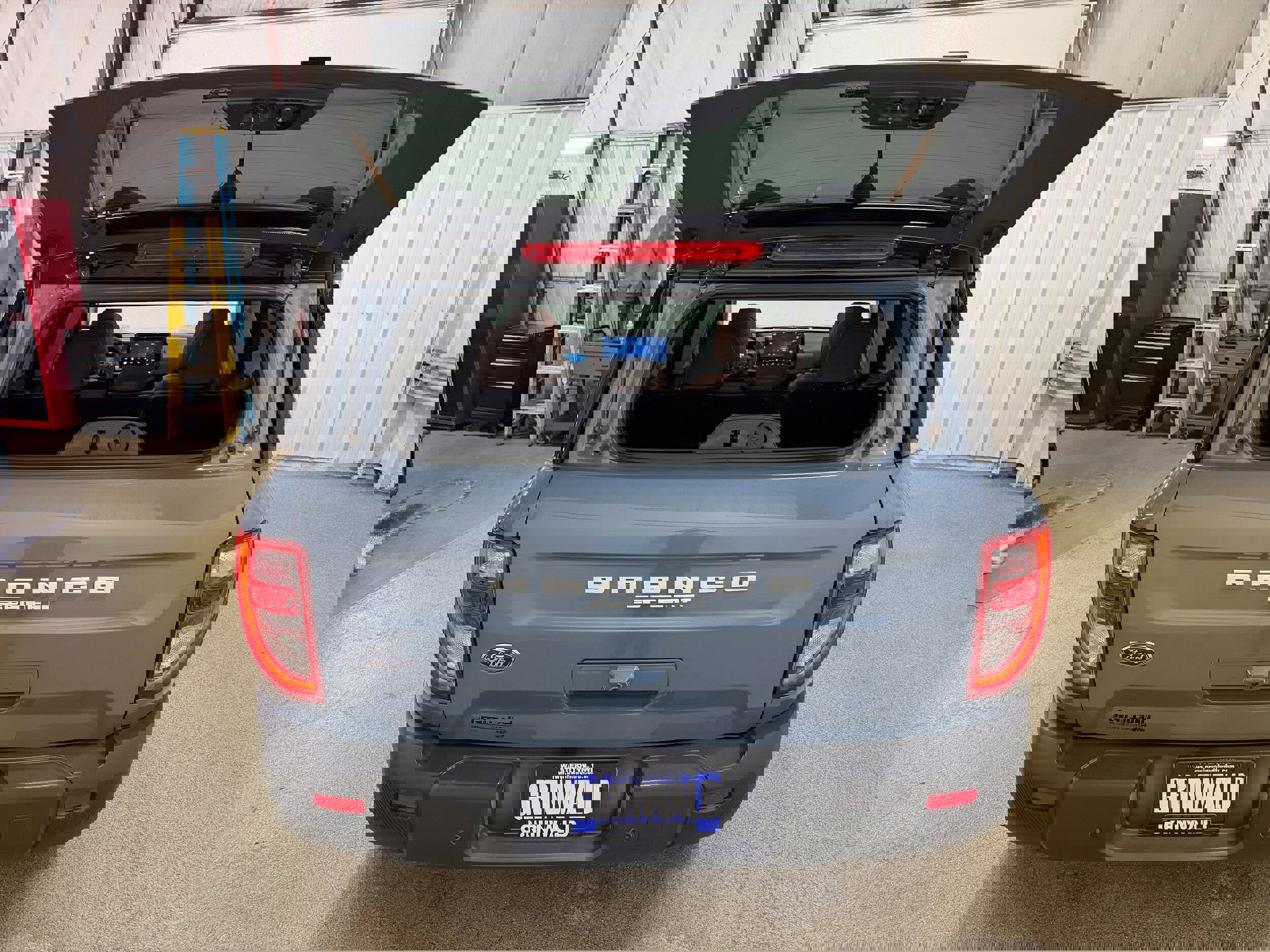 Certified 2025 Ford Bronco Sport Outer Banks w/ Outer Banks Tech Package+ image 5