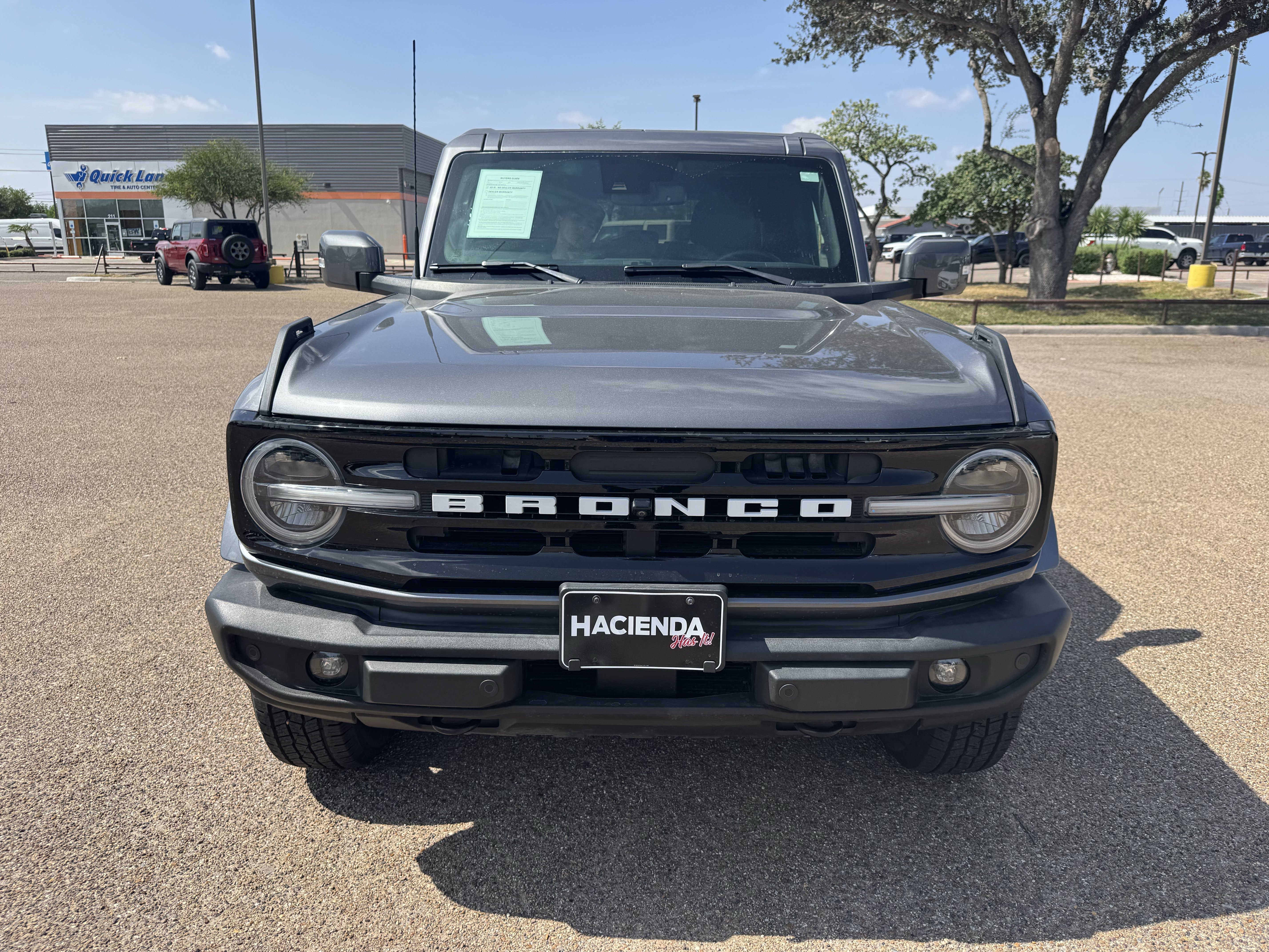 Certified 2023 Ford Bronco Outer Banks AWD/4WD image 6