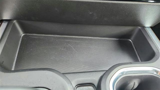 Used 2025 Chevrolet Silverado 1500 High Country w/ Technology Package image 17