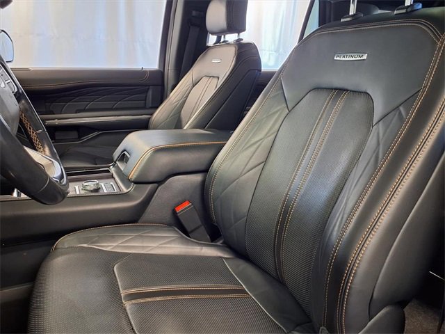 Certified 2022 Ford Expedition Platinum image 12