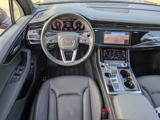 Used 2025 Audi Q7 2.0T Premium Plus AWD/4WD image 32