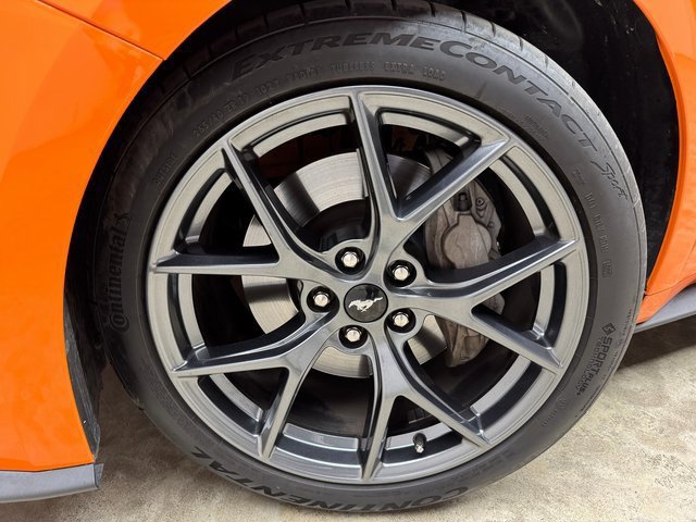 Certified 2020 Ford Mustang Premium w/ 2.3L High Performance Package image 28