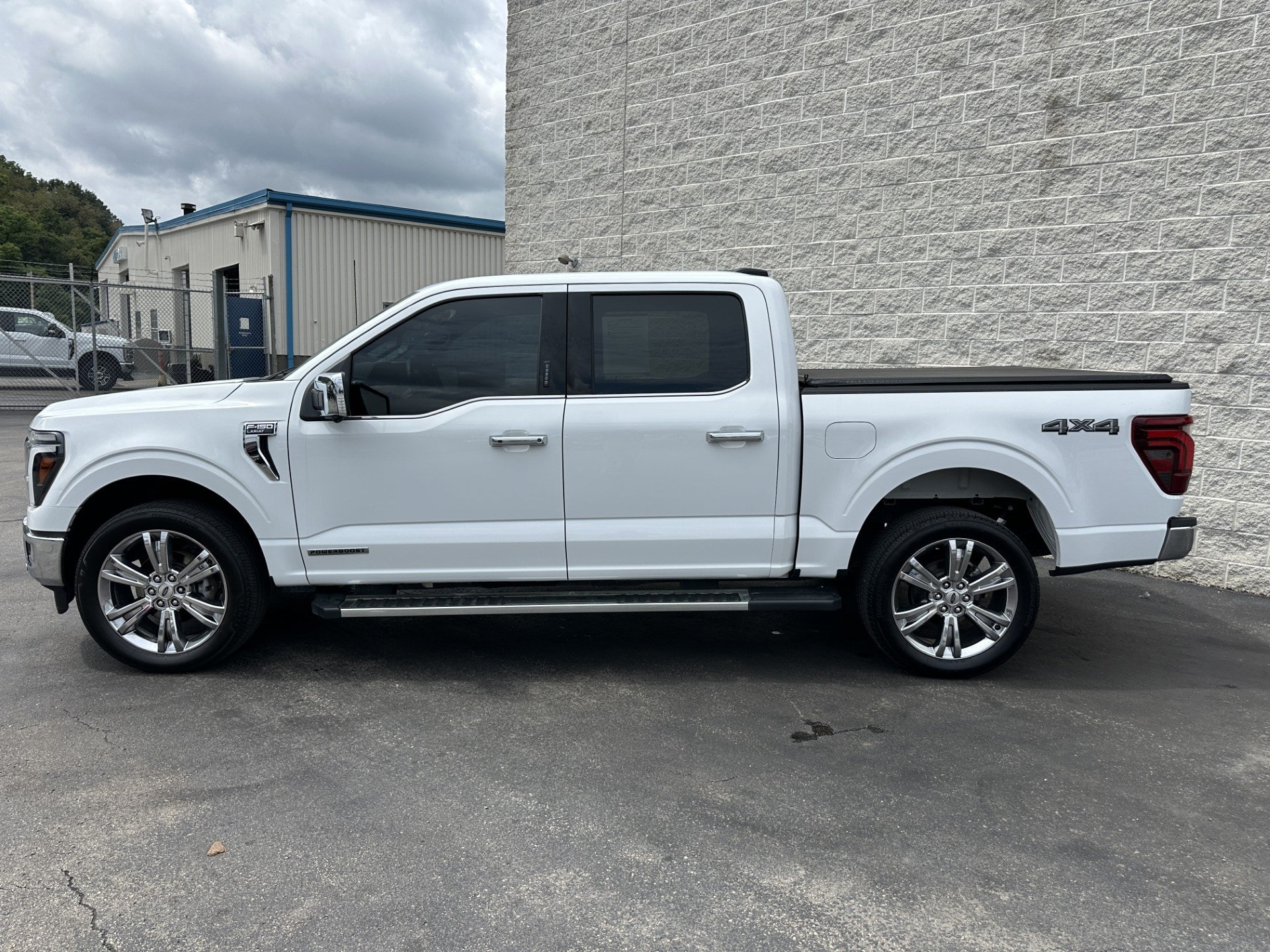 Certified 2024 Ford F150 Lariat w/ Equipment Group 502A High AWD/4WD image 4