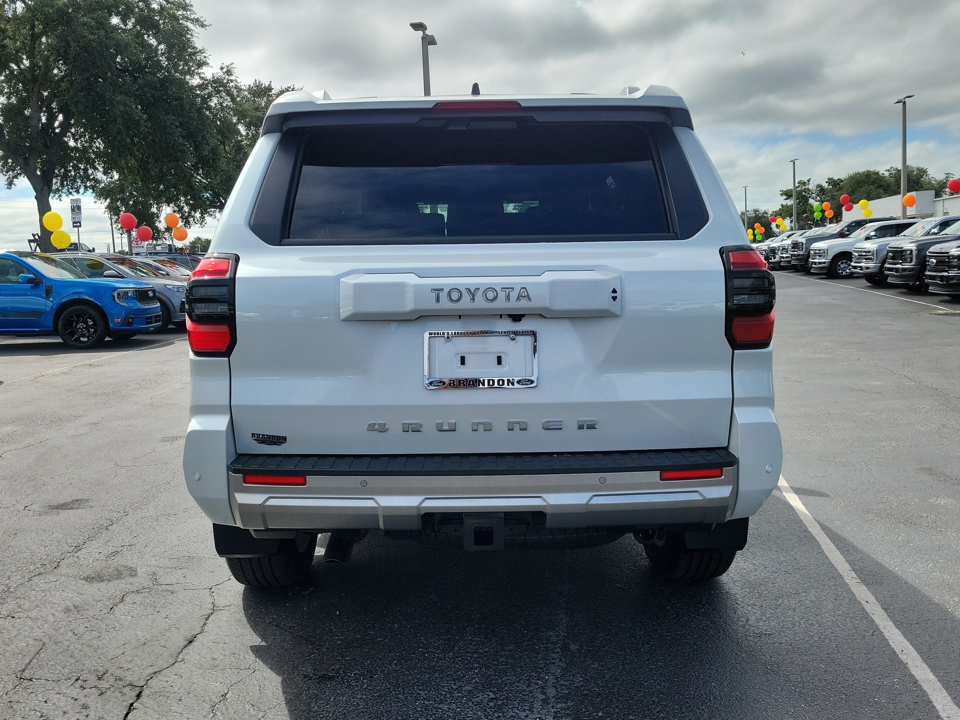 Used 2026 Toyota 4Runner Limited AWD/4WD image 8