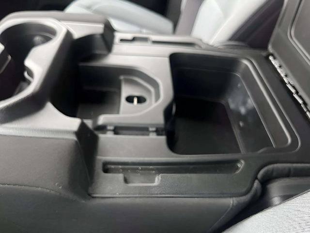 Used 2023 RAM 1500 Big Horn AWD/4WD image 35