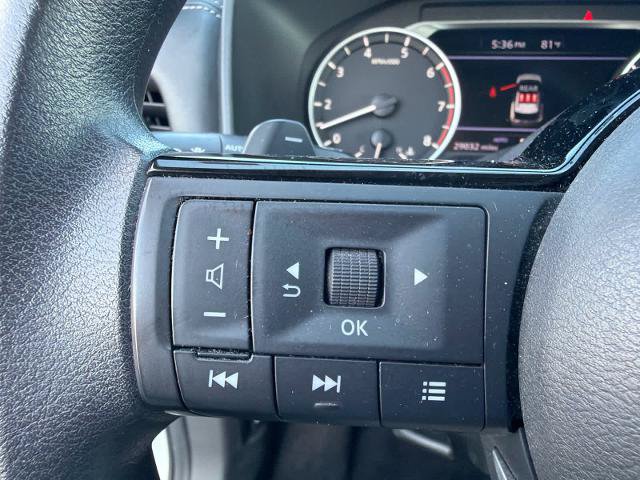Used 2023 Nissan Rogue SV AWD/4WD image 18