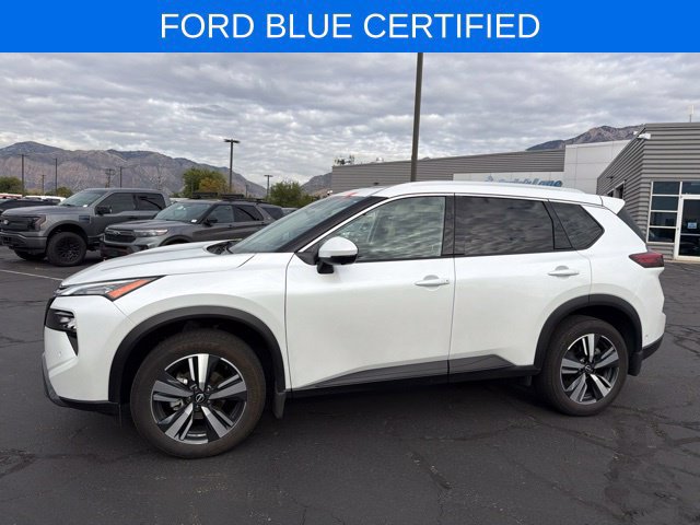 Used 2025 Nissan Rogue SL w/ SL Premium Package AWD/4WD image 11