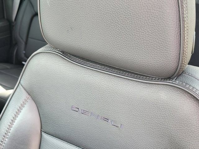 Used 2024 GMC Sierra 2500 Denali w/ Denali Reserve Package image 24
