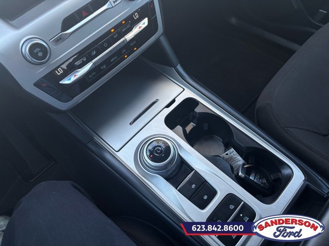 Certified 2021 Ford Explorer XLT RWD image 20