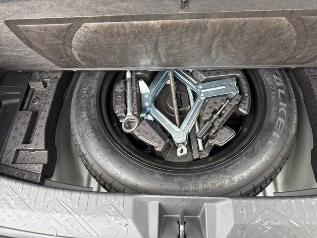 Used 2024 Subaru Crosstrek 2.0i Premium AWD/4WD image 35