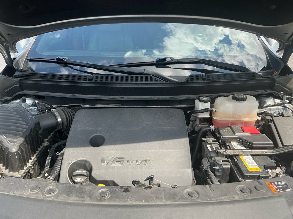 Used 2024 Buick Enclave Premium FWD image 25