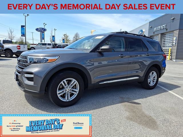 Certified 2022 Ford Explorer XLT w/ Equipment Group 202A AWD/4WD image 5