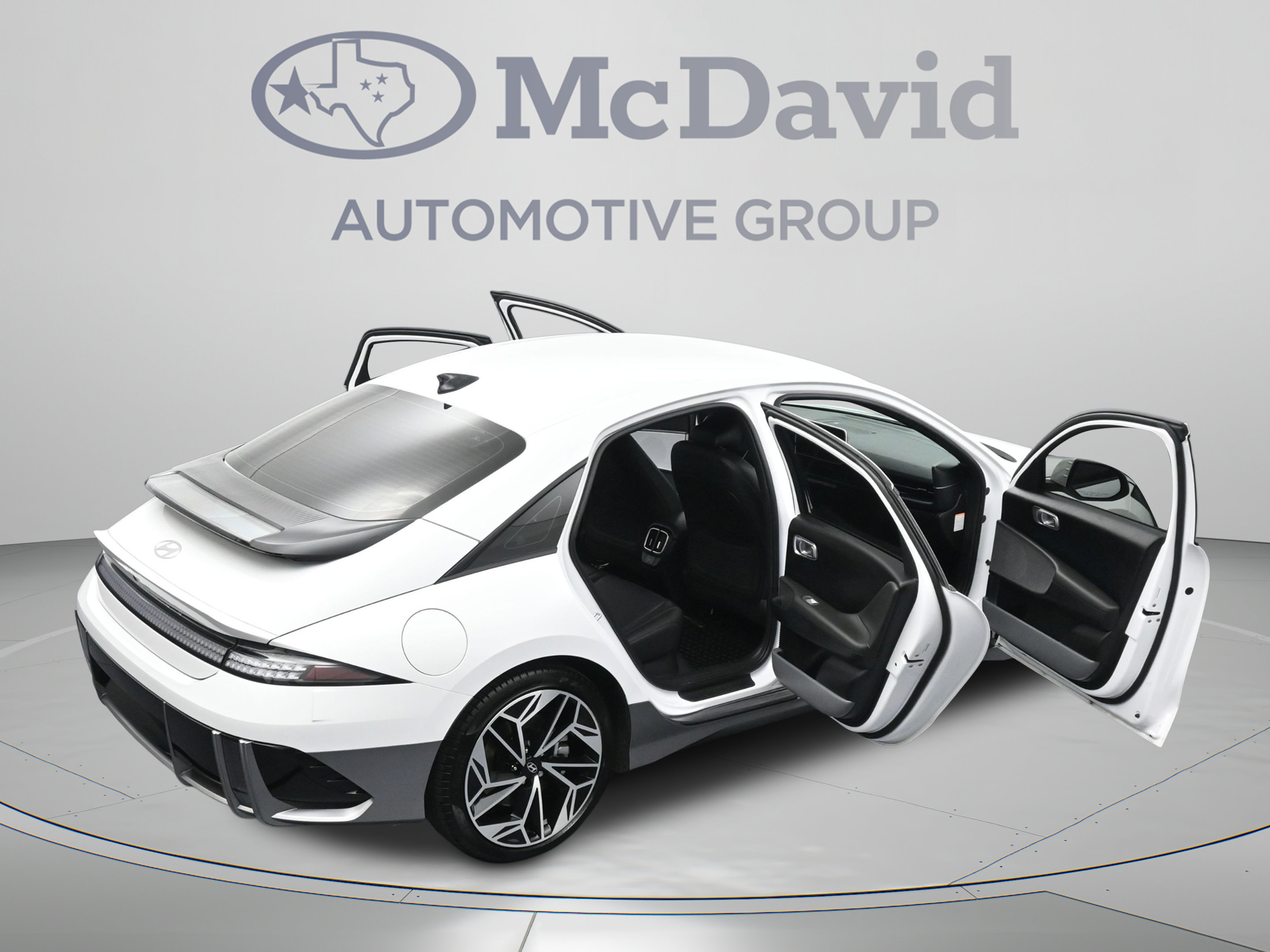 Used 2025 Hyundai Ioniq 6 SEL RWD image 45