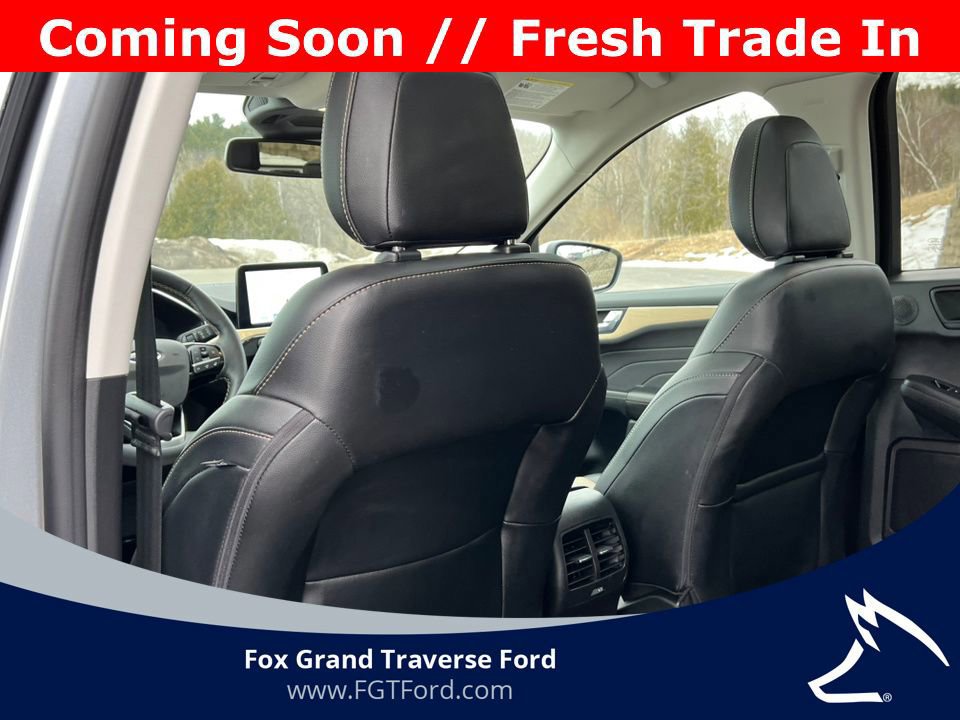 Certified 2022 Ford Escape Titanium w/ Titanium Elite Package image 37