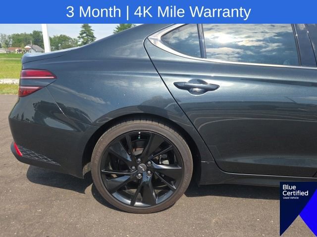 Used 2023 Genesis G70 2.0T w/ Sport Prestige Package RWD image 8