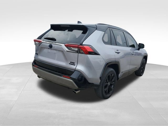 Used 2022 Toyota RAV4 XSE w/ XSE Grade Weather Package image 4